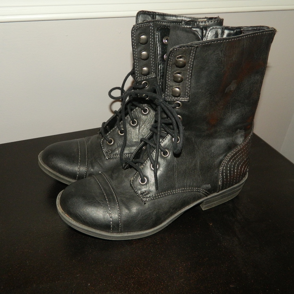 Combat Boots